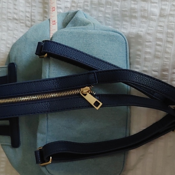 🍁G BY GUESS FUN EMBROIDERED DENIM BACKPACK - Picture 10 of 12